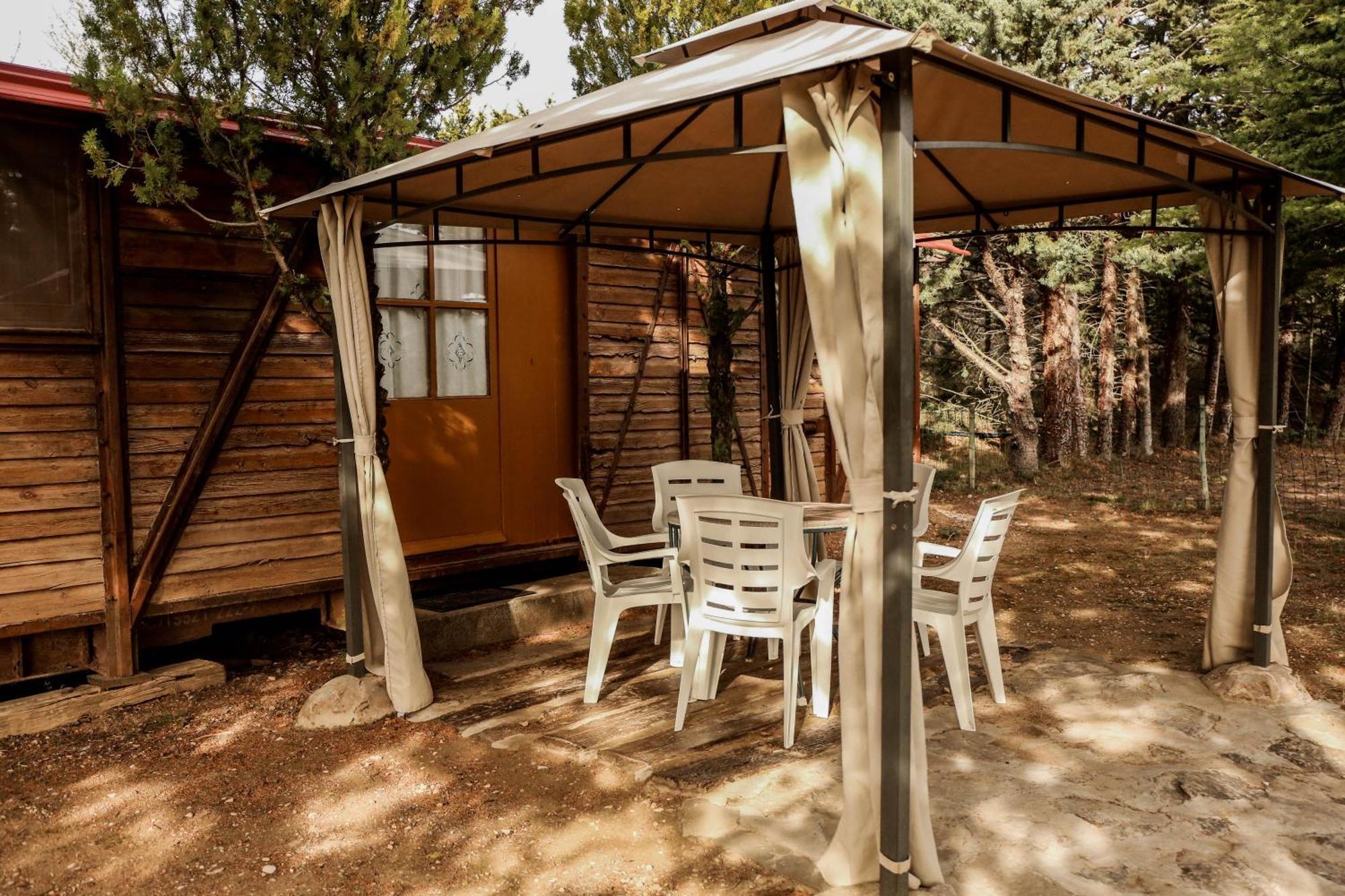Camping Castillo De Loarre Zewnętrze zdjęcie