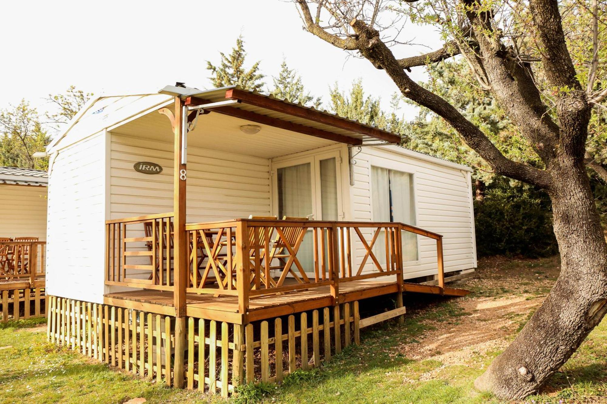 Camping Castillo De Loarre Zewnętrze zdjęcie